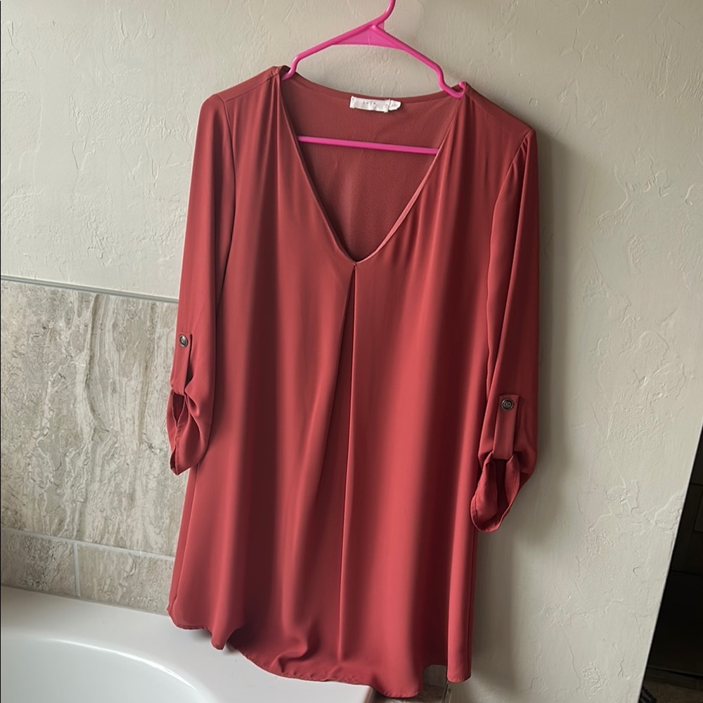 Elegant Women's V-Neck Top - Rust